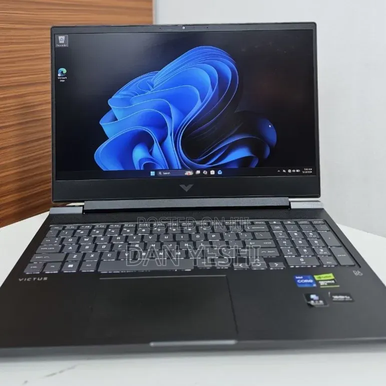 New Laptop HP Victus 16 32GB Intel Core i7 SSD 1T