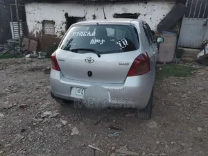 Toyota Yaris 2007 Silver