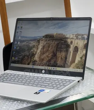 New Laptop HP 16GB Intel Core i5 SSD 1T
