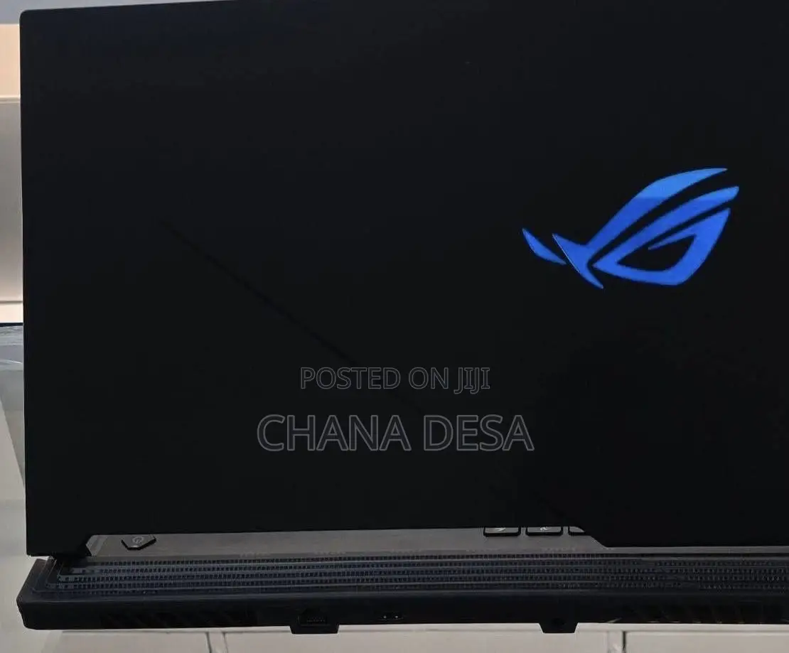 New Laptop Asus 16GB Intel Core i7 SSD 512GB