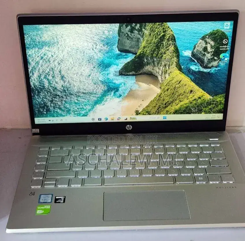 New Laptop HP Pavilion 14 8GB Intel Core i5 HDD+SSD 1T