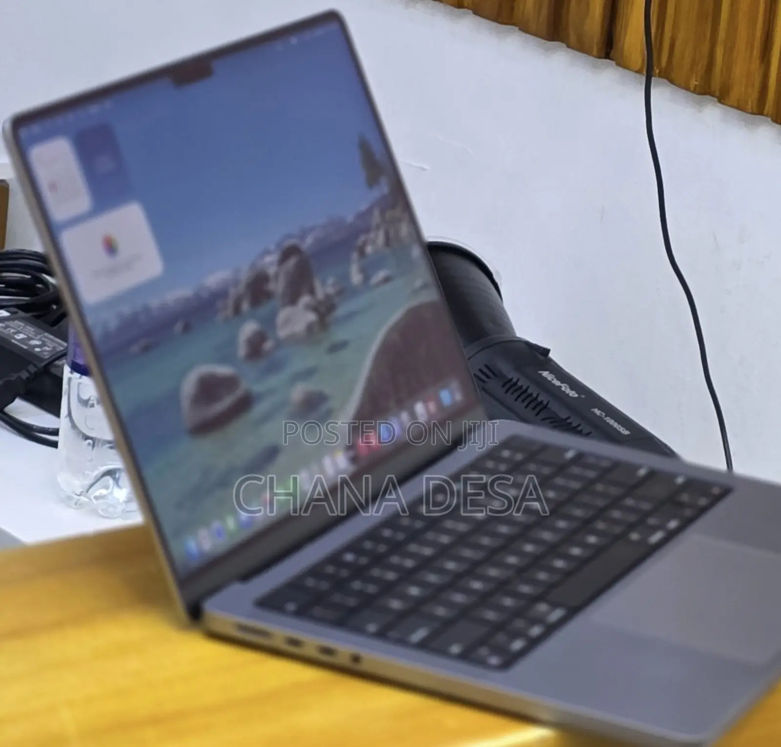 New Laptop Apple MacBook Pro M1 16GB Apple M1 Pro SSD 512GB