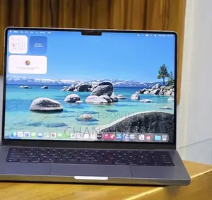 New Laptop Apple MacBook Pro M1 16GB Apple M1 Pro SSD 512GB