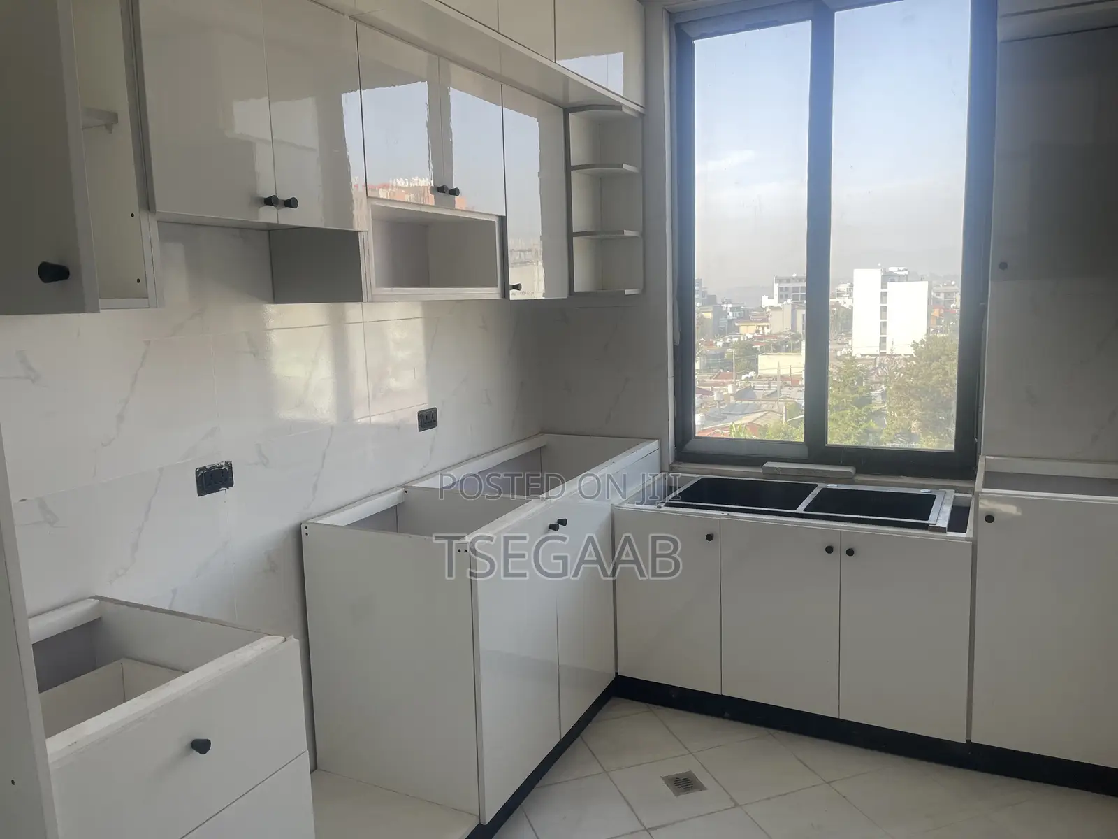 3bdrm Apartment in Kolfe Keranio for rent