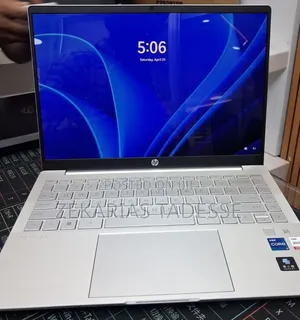 New Laptop HP Pavilion 14 16GB Intel Core i7 SSD 512GB