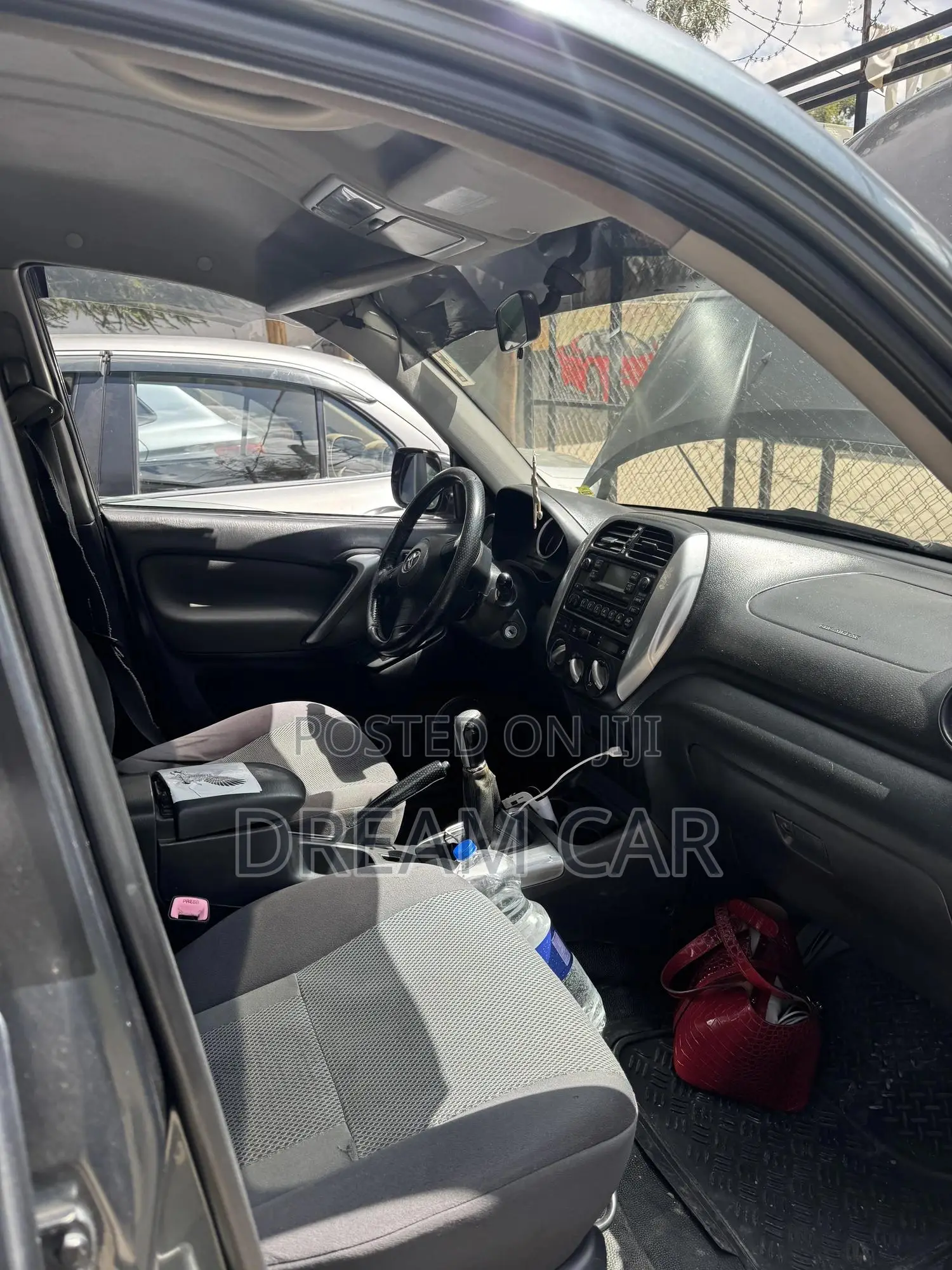Toyota RAV4 2004 Gray