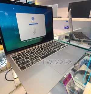 New Laptop Apple MacBook Air 2020 M1 16GB Intel SSD 512GB