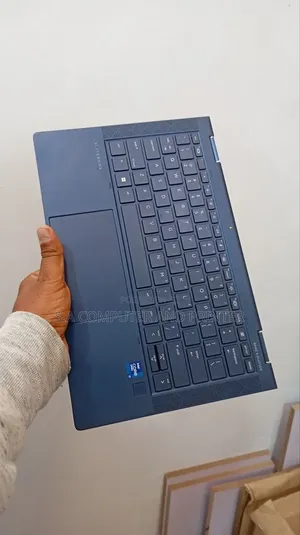 Laptop HP Elite Dragonfly x360 11th Gen 16GB Intel Core i7 SSD 512GB