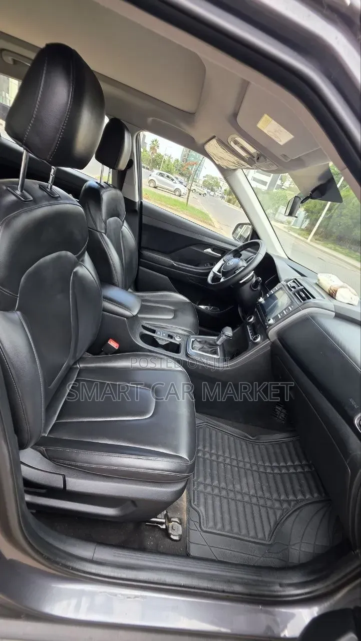 Hyundai Creta 2023 Gray