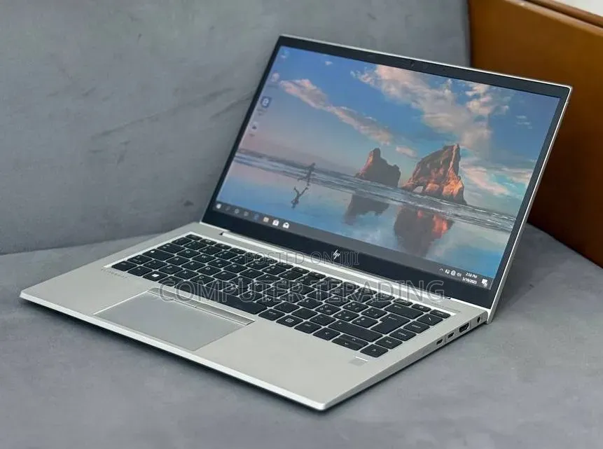 New Laptop HP EliteBook 840 G7 8GB Intel Core i5 SSD 512GB