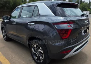 Hyundai Creta 2023 Silver
