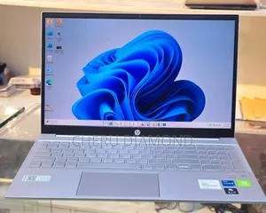 New Laptop HP Pavilion 11 16GB Intel Core i5 SSD 512GB