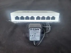 Dlink Des-1008a Switch 8 Port 10/100 MBPS Desktop Switch