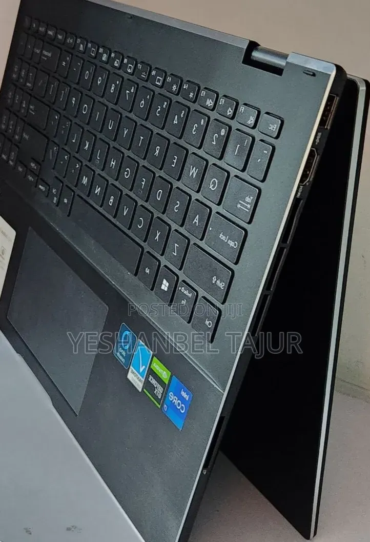 New Laptop Asus ZenBook Flip UX360CA 16GB Intel Core i7 SSD 512GB