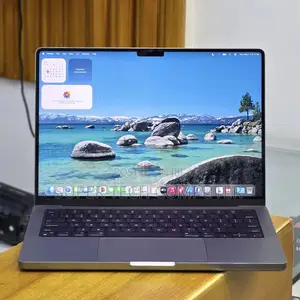 New Laptop Apple MacBook Pro 2020 M1 16GB Apple M1 Pro SSD 512GB