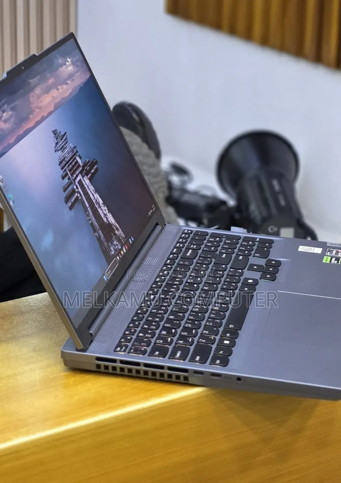New Laptop Lenovo Legion 5 16GB AMD Ryzen 7 SSD 1T