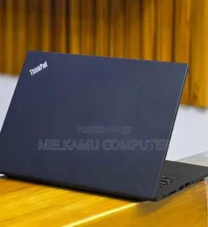 New Laptop Lenovo ThinkPad t495s 16GB AMD Ryzen 7 SSD 512GB