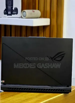 New Laptop Asus ROG Strix G15 16GB Intel Core i7 SSD 1T