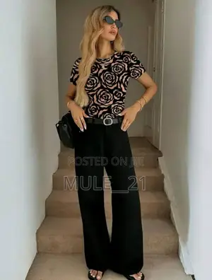 Woman's Top