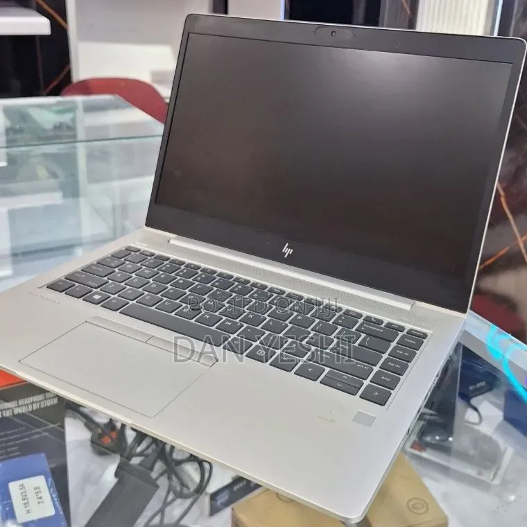 New Laptop HP EliteBook 840 G5 8GB Intel Core i5 SSD 512GB