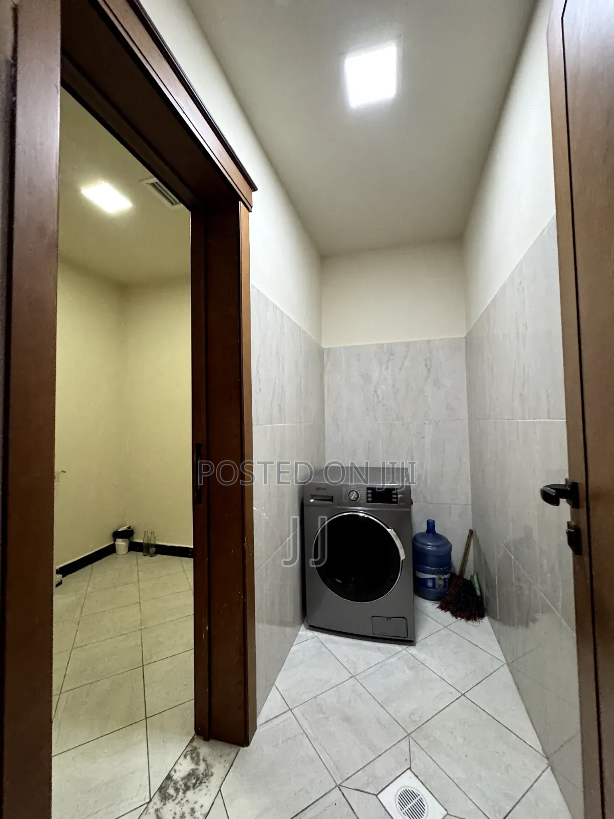Furnished 3bdrm Apartment in Bole for rent