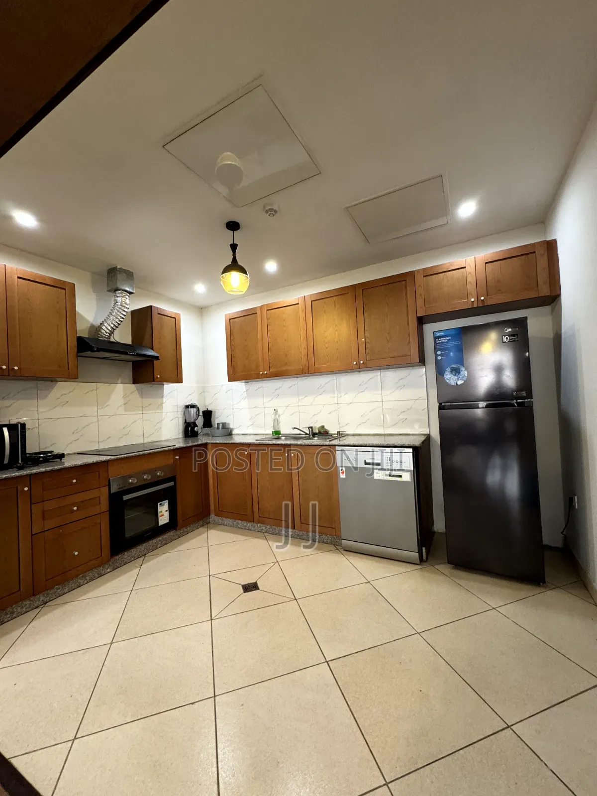 Furnished 3bdrm Apartment in Bole for rent