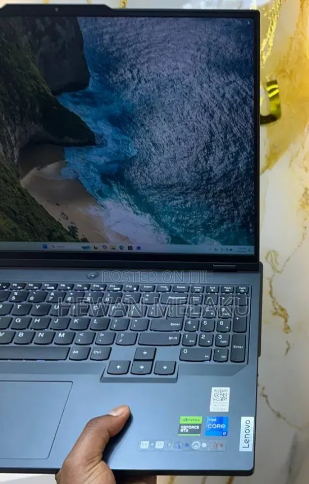 New Laptop Lenovo 16GB Intel Core i7 SSD 1T