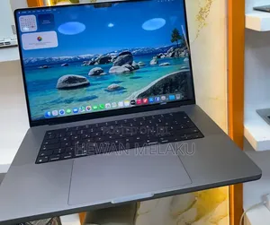 New Laptop Apple MacBook Pro M1 16GB Apple M1 Pro SSD 512GB