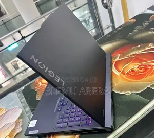 New Laptop Lenovo Legion Pro 7 32GB Intel Core i9 SSD 1T