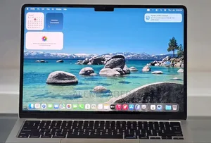 New Laptop Apple MacBook Air 2025 M4 13-inch 16GB Apple M4 SSD 256GB