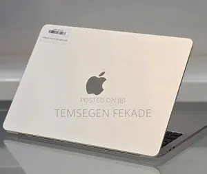 New Apple MacBook Air 2025 M4 13-inch 16GB Apple M4 Max SSD 256GB