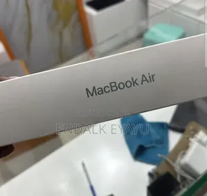 New Laptop Apple MacBook Air 2026 M5 13-inch 16GB Apple M5 SSD 512GB