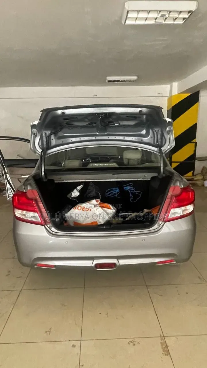 Suzuki Dzire 2021 Silver