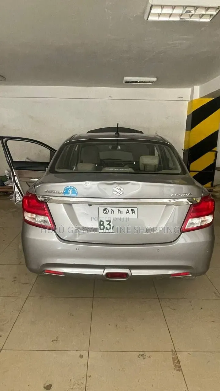 Suzuki Dzire 2021 Silver