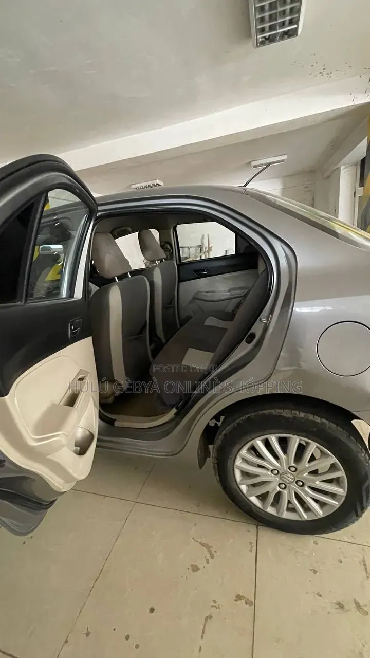 Suzuki Dzire 2021 Silver