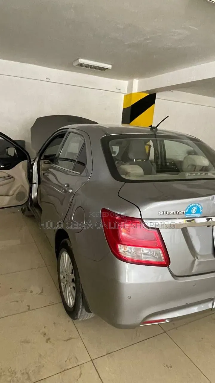 Suzuki Dzire 2021 Silver