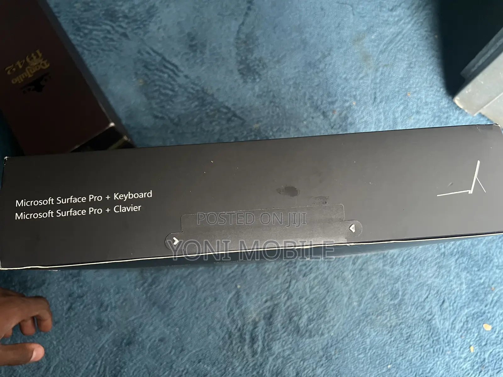 New Microsoft Surface Pro 11th Edition, a Copilot+ PC 16GB SSD 512GB