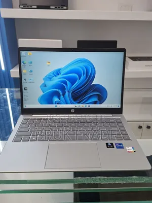 New Laptop HP Stream Notebook 16GB Intel Core i7 SSD 512GB