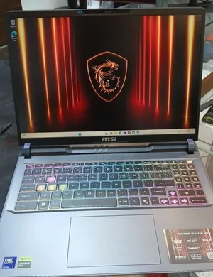 New Laptop MSI Vector 16 HX AI A2XWIG 16GB Intel Core Ultra 7 SSD 1T