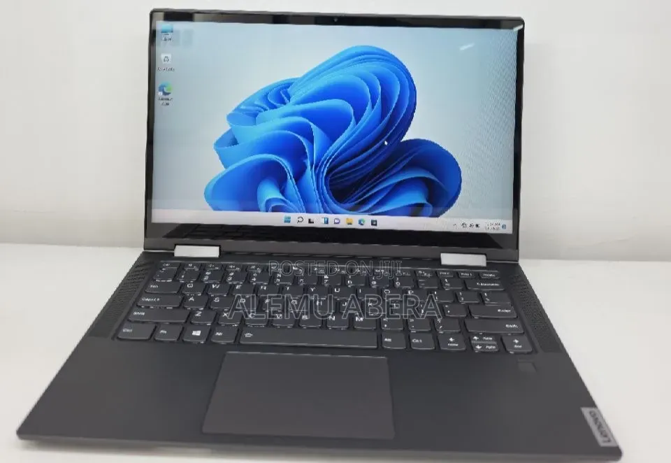 New Laptop Lenovo ThinkPad Yoga 16GB Intel Core i5 SSD 512GB