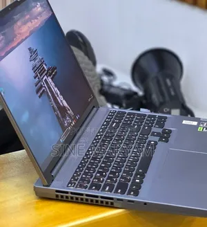New Laptop Lenovo Legion 5 16GB AMD Ryzen 7 SSD 512GB