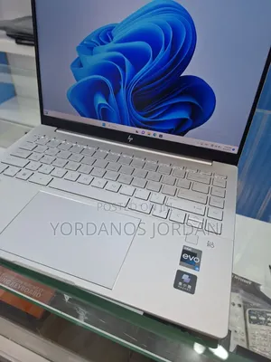 New Laptop HP Pavilion 14 16GB Intel Core i5 SSD 1T