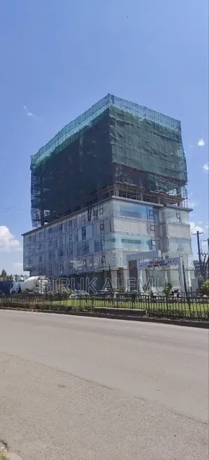 1bdrm Apartment in Mon Real Estate, Nifas Silk-Lafto for sale