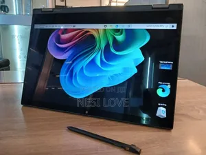 New Laptop Lenovo Yoga 330 16GB Intel Core i5 SSD 512GB