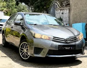 Toyota Corolla 2016 Black