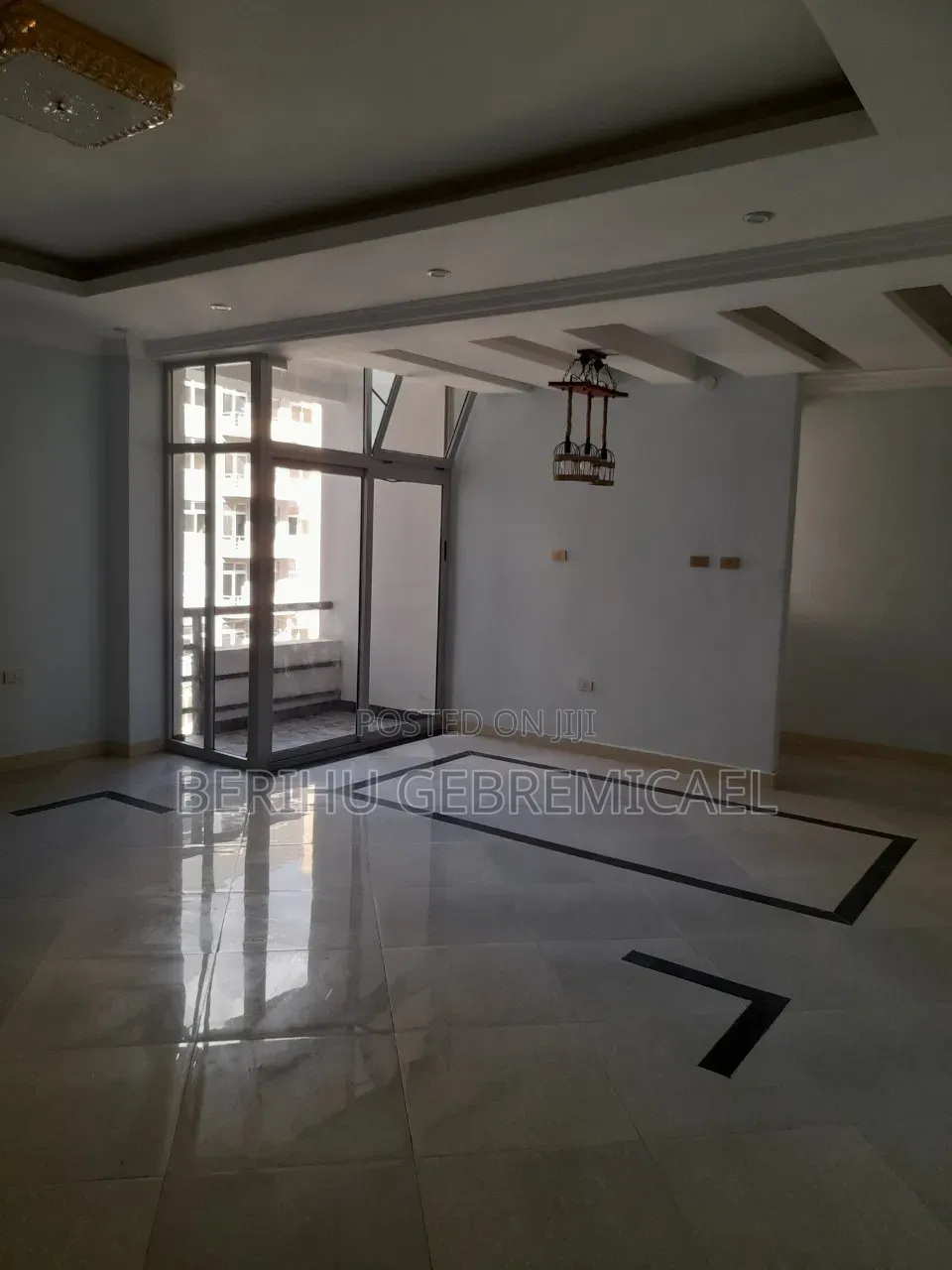 2bdrm Condo in ኣያት, Yeka for rent