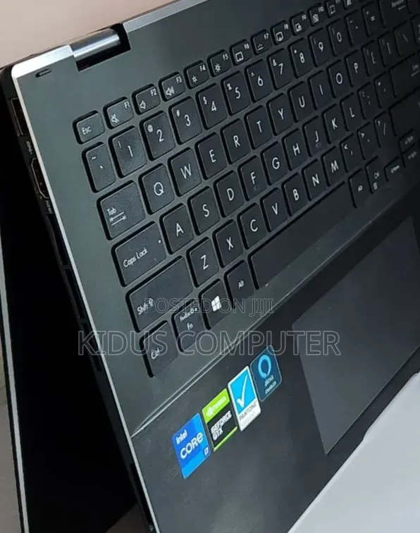 New Laptop Asus ZenBook Pro 15 UX535L 16GB Intel Core i7 SSD 512GB
