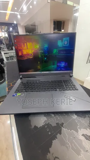 New Laptop Asus ROG Strix G17 16GB Intel Core i9 SSD 1T