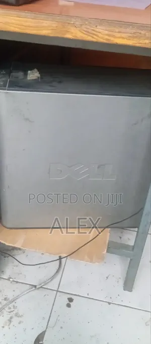 Desktop Computer Dell OptiPlex 780 3GB Intel Core 2 Duo HDD 250GB