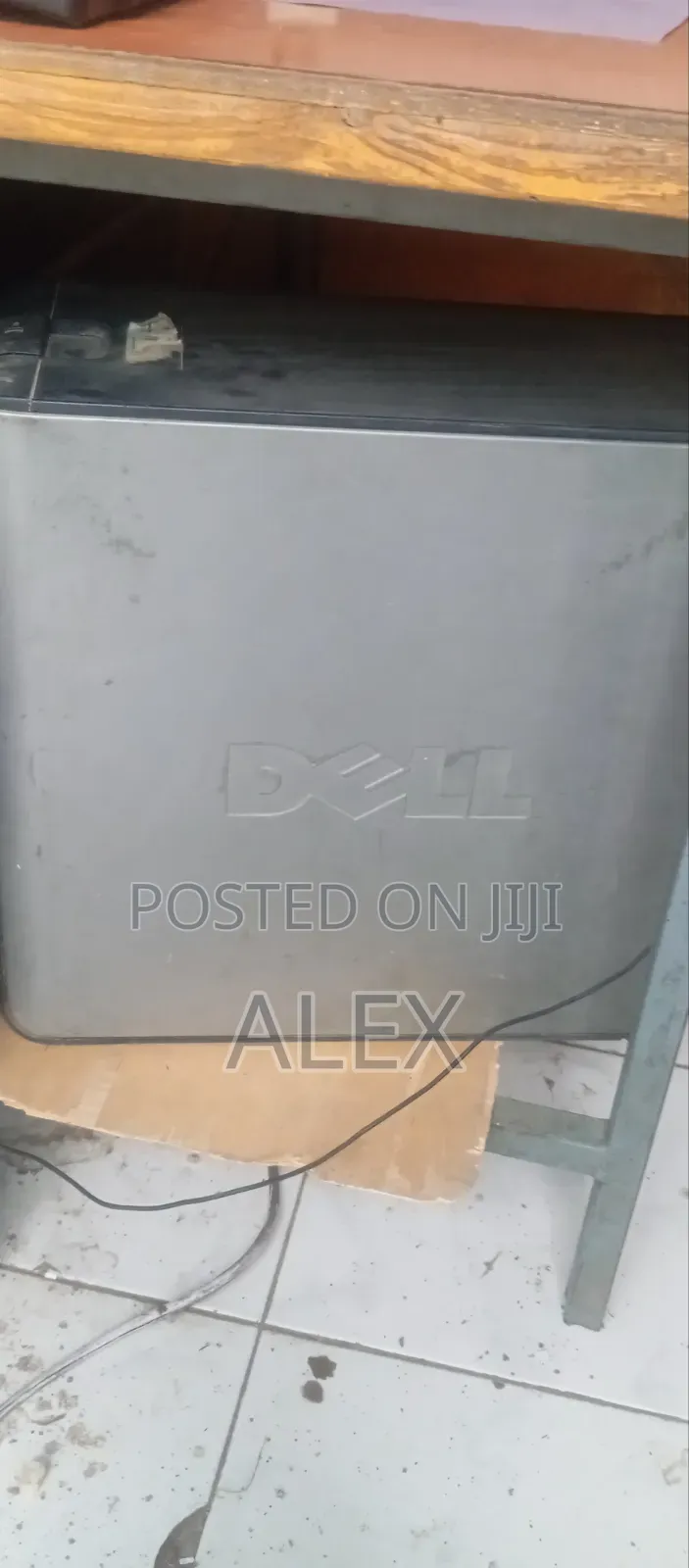 Desktop Computer Dell OptiPlex 780 3GB Intel Core 2 Duo HDD 250GB